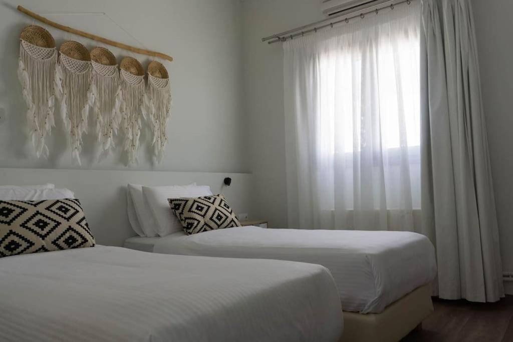 Casa Di Kapaka - New Villa In The Countryside Roupai 外观 照片